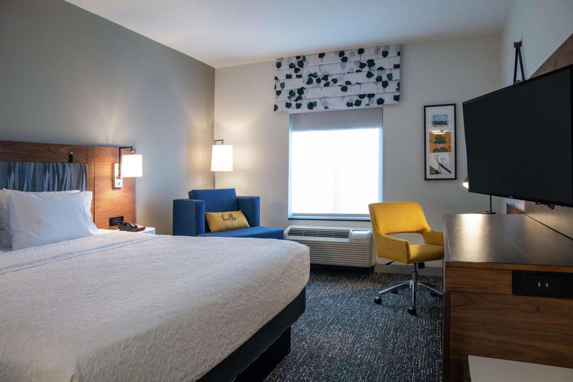 Hampton & Sherman Oaks Hotel Los Angeles