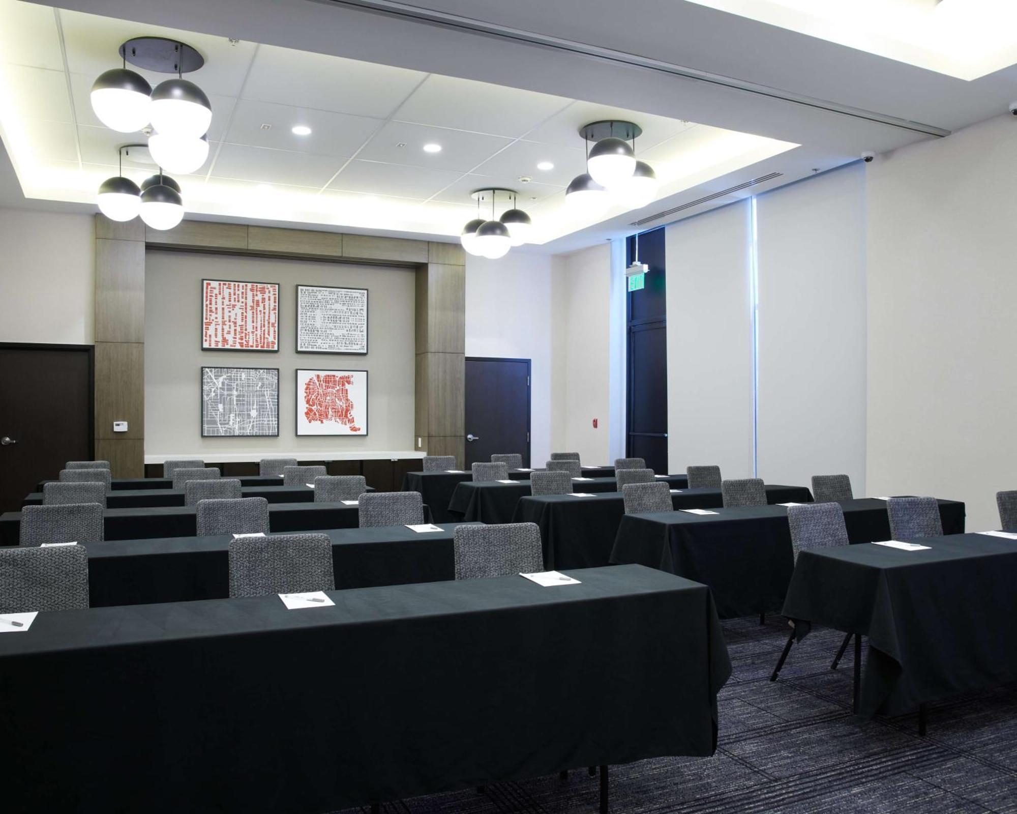 Hampton & Sherman Oaks 3* Los Angeles